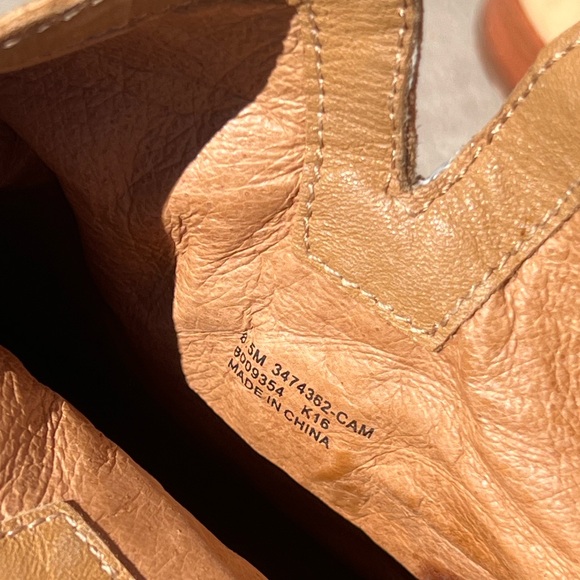 Frye Tina Whipstitch tassel ankle boots sz 8.5 - Picture 4 of 7